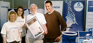 David Bellamy visits the Waterwise and WGP stand